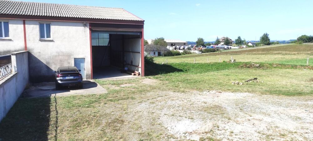 Vente Parking/Garage Bâtiment professionnel avec grande hauteur - Parcelle constructible 1 250 m² Villefranche de panat