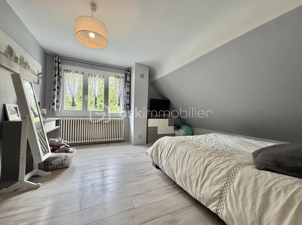 à vendre  Propriété/château Meaux (77100)