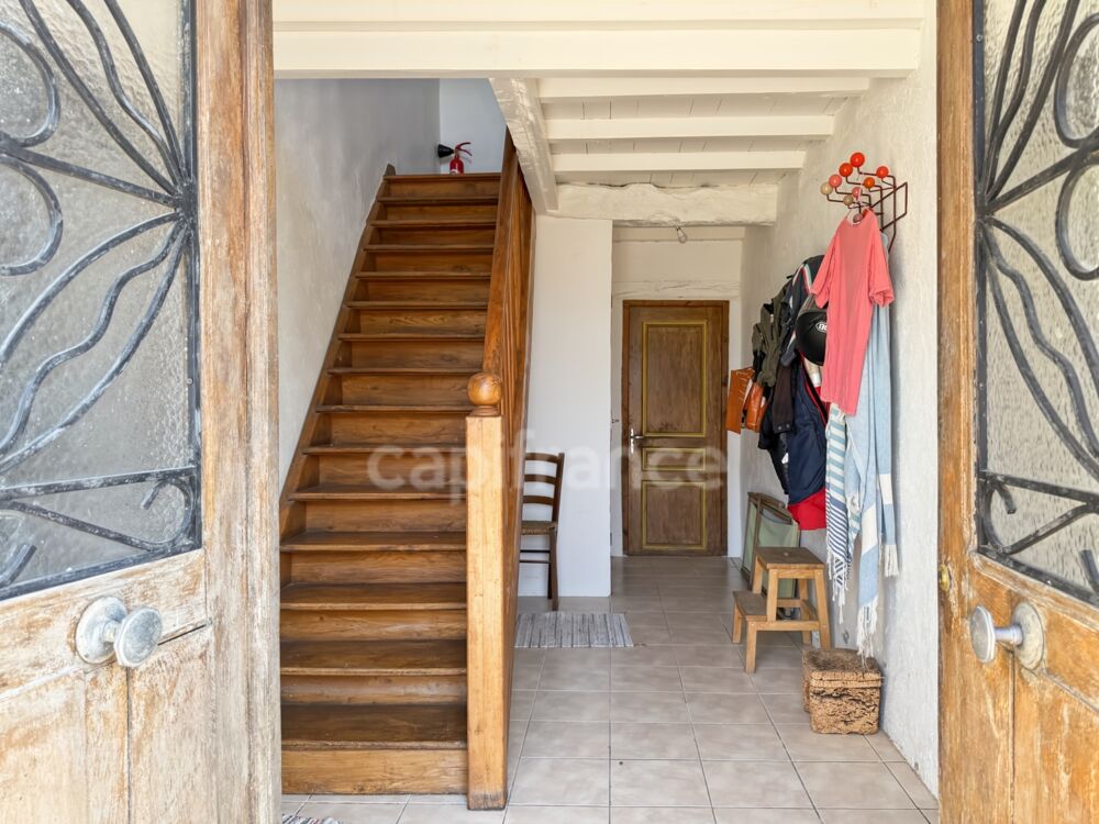 Maison à vendre 174 m2 habitables, 2 niveaux, 6 pièces proche de VIC FEZENSAC (32) sur 11 183 m2 de terrain