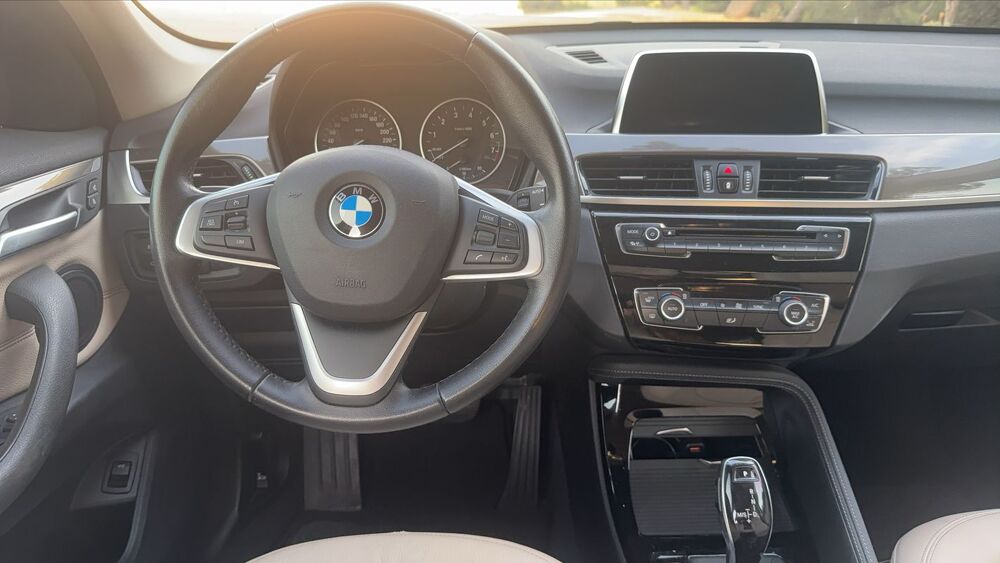 X1 sDrive 18i 140 DKG7 Xline - 5 places Automatique 2018 occasion 13500 Martigues