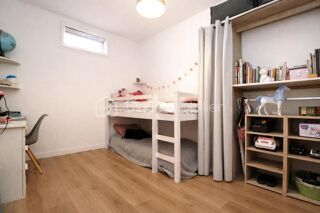  Appartement � vendre 4 pi�ces 74 m�