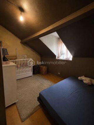  Immeuble � vendre 15 + pi�ces 425 m�
