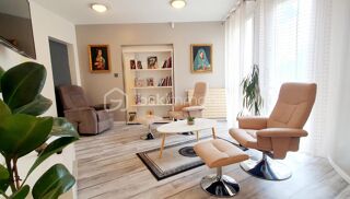  Maison  vendre 15 + pices 470 m