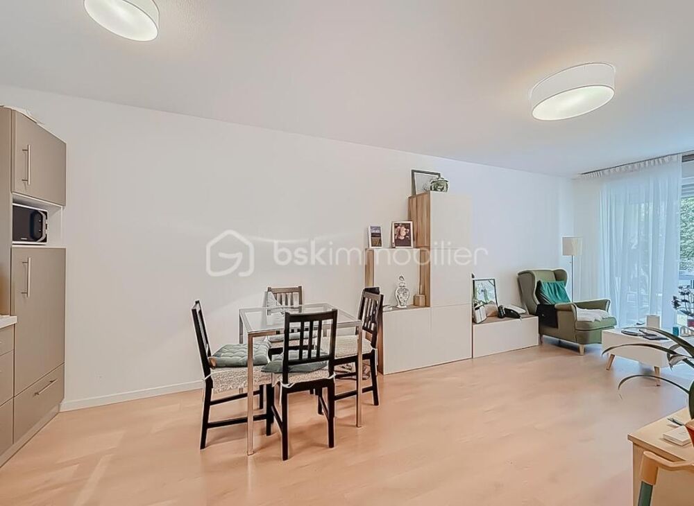 Vente Appartement *** APPARTEMENT T2 AVEC LOCATAIRE EN PLACE – RÉSIDENCE SENIORS SERVICES HAUT DE GAMME À CASTELNAU-LE-LEZ *** Castelnau le lez