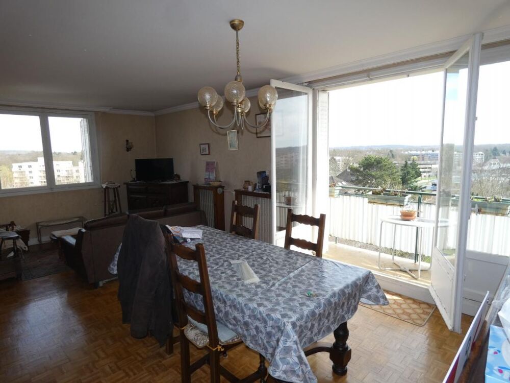 Vente Appartement Dernier tage avec vue dgage exceptionnelle et hyper centre-gare ! Grande entre, sjour 28m avec balcon 7m, cuisine 8m, ou Vaires sur marne