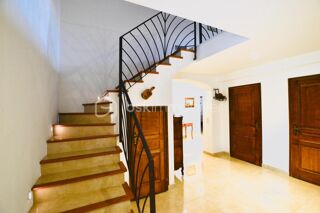 Propriété/château à vendre 10 pièces 290 m²
