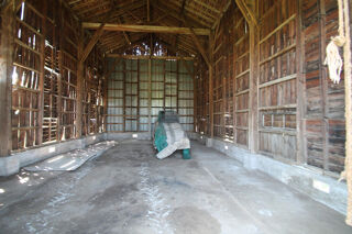  Remise / Grange � vendre 1 pi�ce 83 m� Casteljaloux