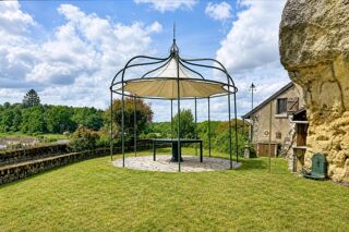 Propriété/château à vendre 5 pièces 168 m²