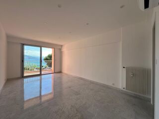 Appartement à louer 1 pièce 32 m²