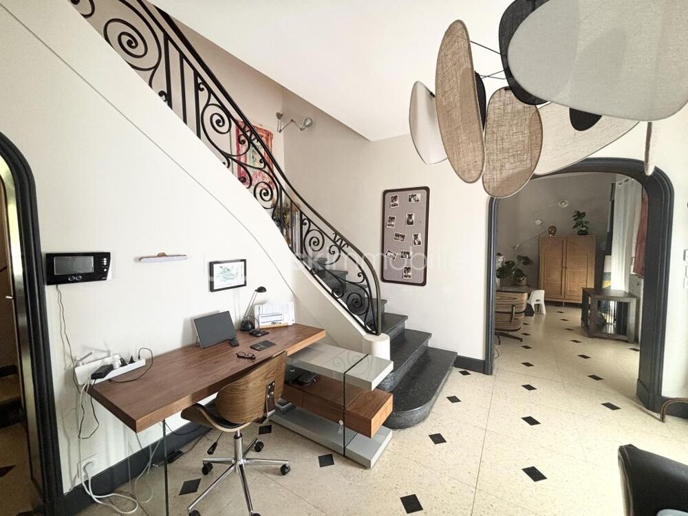 Vente Villa Béziers – Quartier des Arènes - Élégante villa de charme de 138 m² avec piscine chauffée, espace bien-être et double garage Beziers