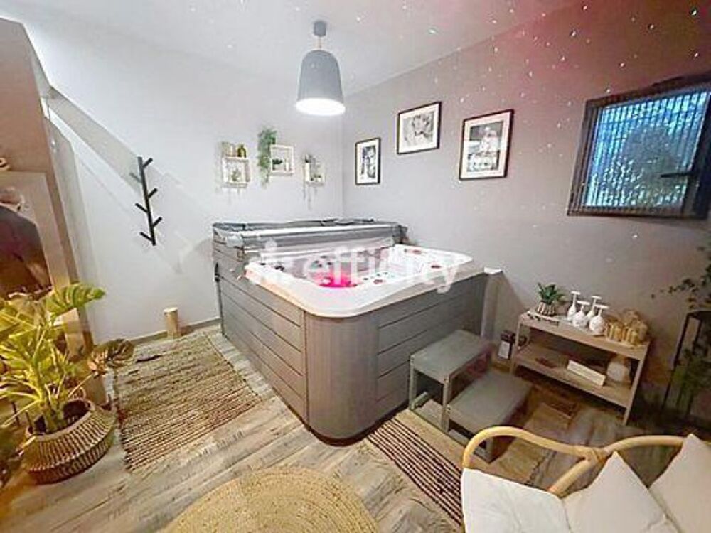 � vendre  Villa Beausemblant (26240)