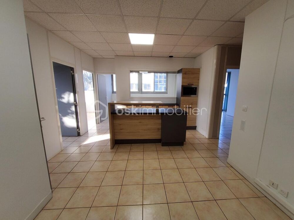   Ensemble de bureaux 148 m² – 180 000 € Saint martin le vinoux