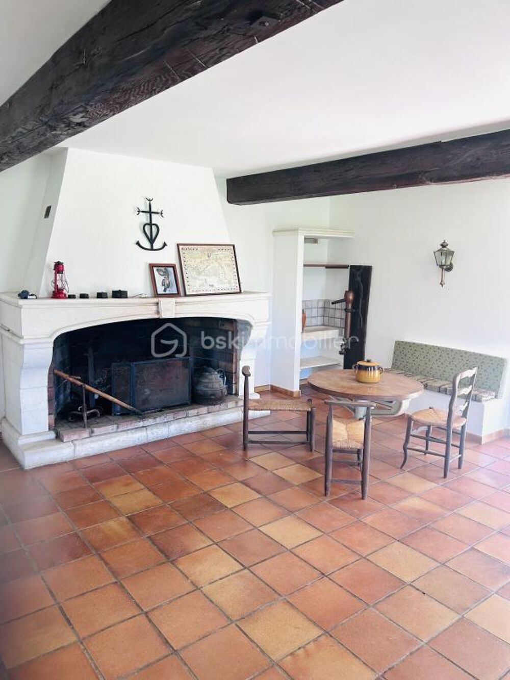 Vente Maison Maison plain-pied150 m² rénovée – 3 chambres – garage – terrain 7 597 m² – Arles - GAGERON Arles