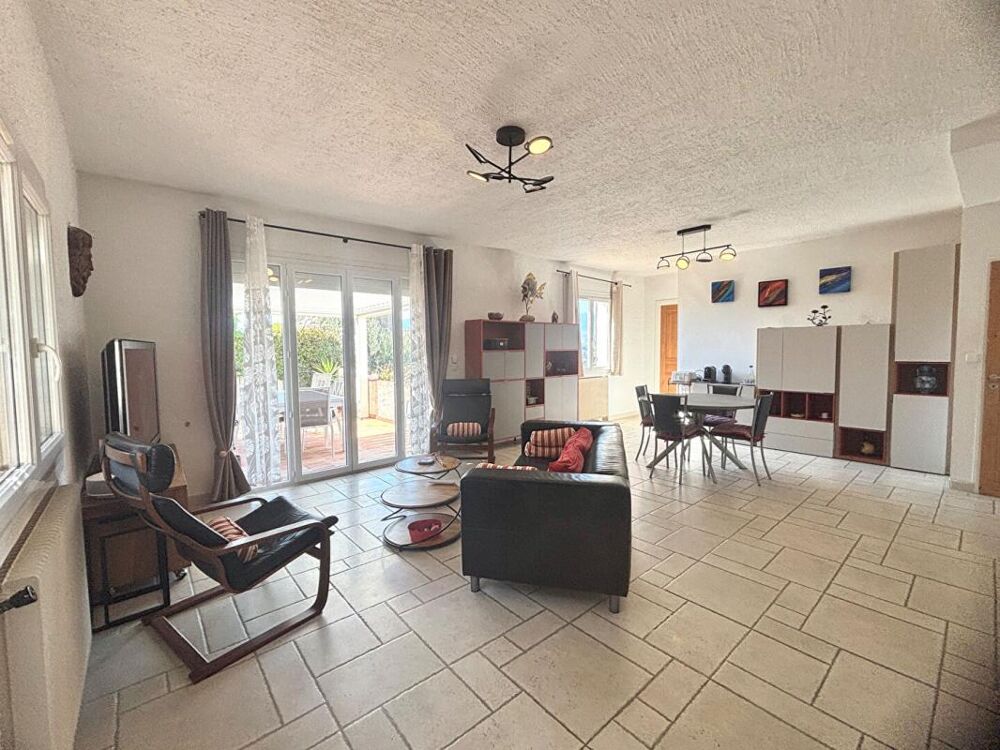 Vente Villa Villa rénovée Nice St Pancrace 7 pièces 216 m2 avec piscine Nice