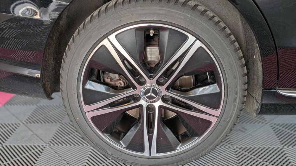 Classe C BENZ BREAK 300 DE 194+122CH AVANTGARDE LINE MERCEDES-BENZ 2020 occasion 73000 Chambery