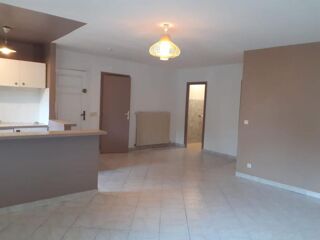  Appartement à louer 2 pièces 52 m²