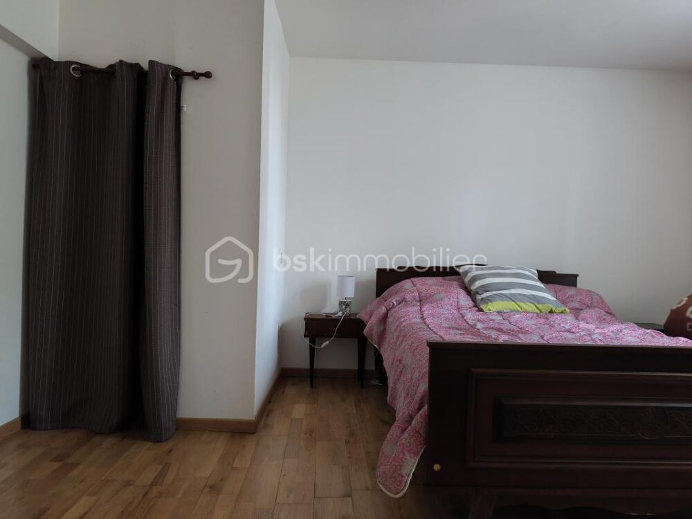 Vente Maison Maison trois chambres,  avec dépendances et terrain Saint nicolas de la grave