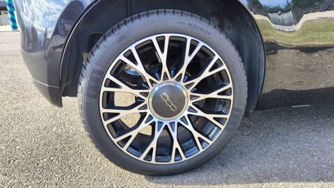 500 C 1.0 70 hybrid S Club 2023 occasion 20240 Ventiseri