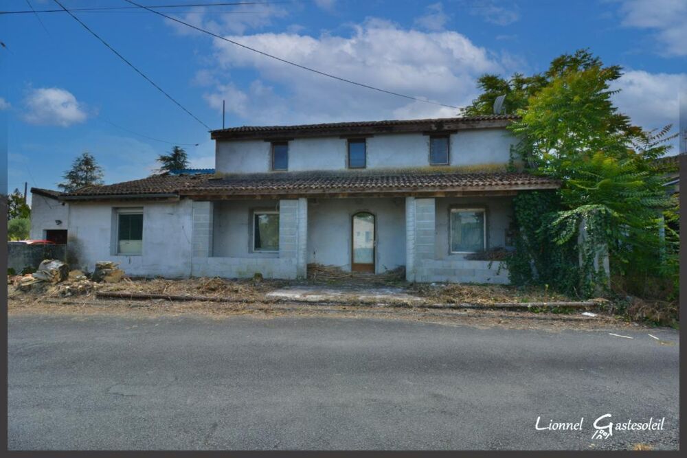 Maison 11 pièces 250 m² à Ligueux