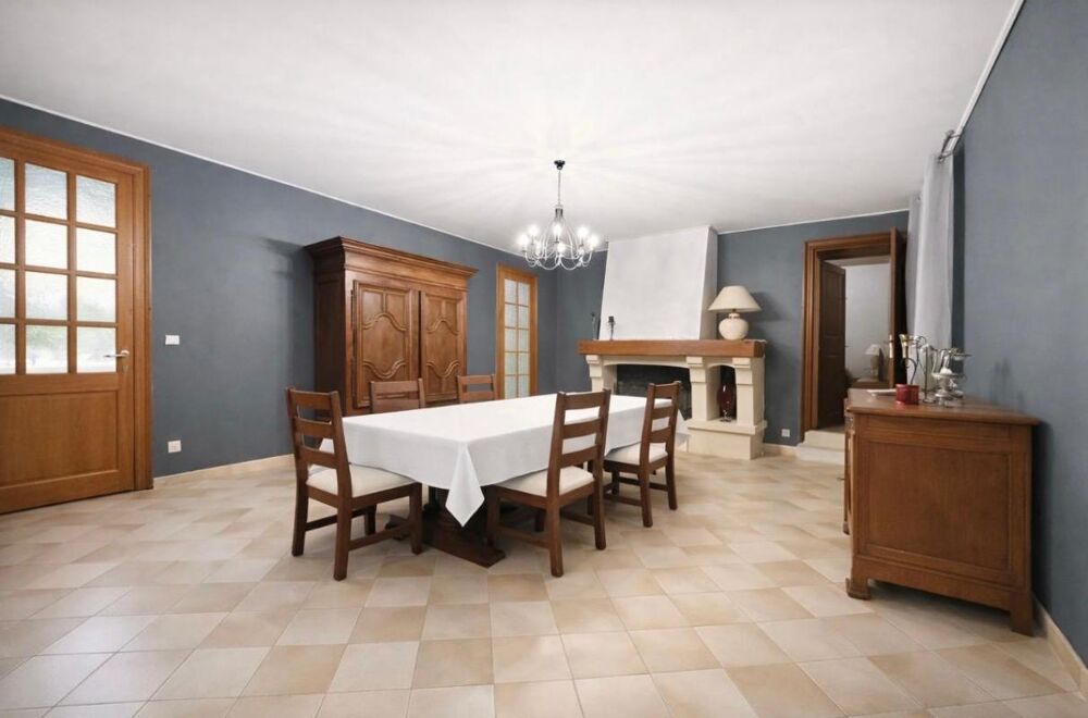 à vendre  Propriété/château Tauriac (33710)