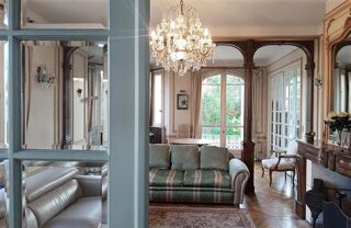  Maison � vendre 10 pi�ces 299 m�