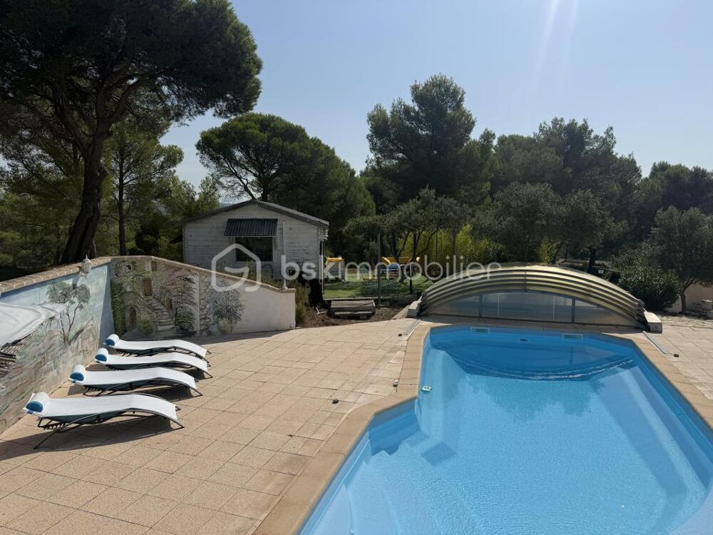 Maison de plain-pied 155 m² + 140 m² de dépendances - Calme - Vue