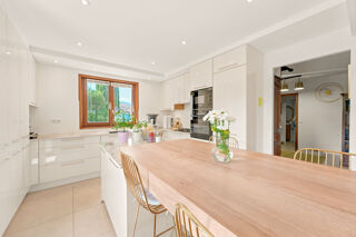  Maison à vendre 7 pièces 221 m²