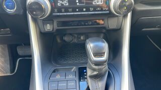 RAV 4 2.5 VVTi 218 Hybrid 2WD E-CVT Dynamic Business 2019 occasion 17100 Saintes