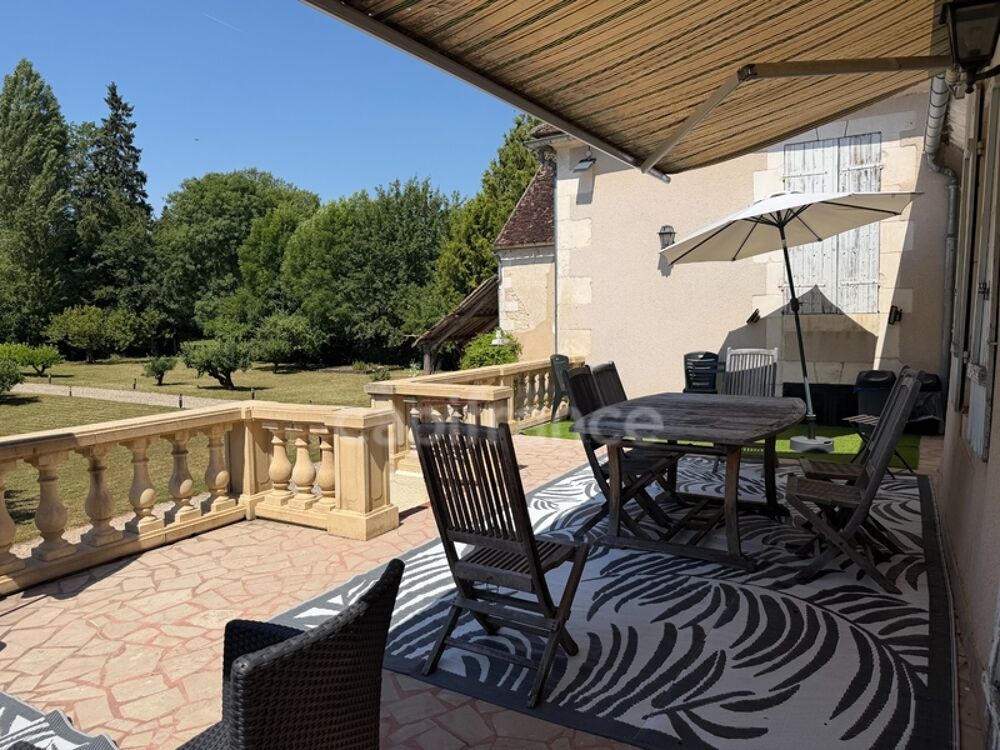 Maison à vendre 6 pièces ESCOLIVES SAINTE CAMILLE (89) de 211 M2 chambres Cave Dépendances Terrain Étang