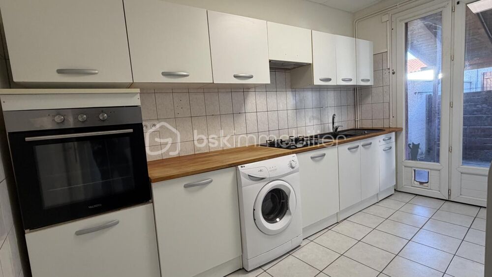 ANNEYRON - Duplex 4 pièces 92 m²