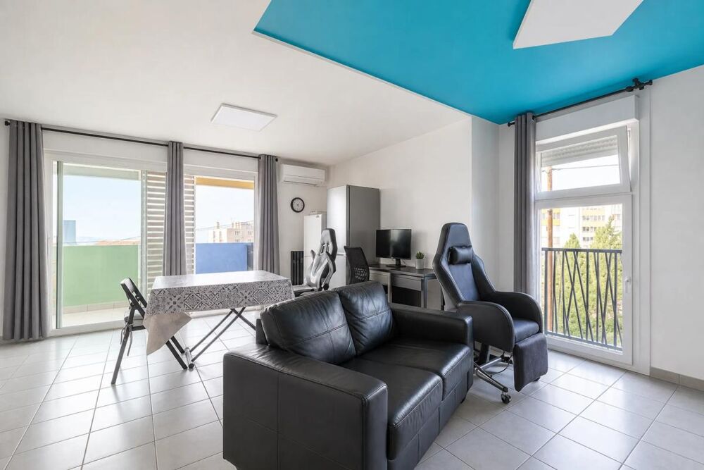 APPARTEMENT DE 54 m2 AVEC BELLE VUE DEGAGEE