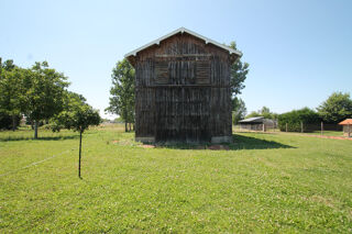  Remise / Grange � vendre 1 pi�ce 83 m� Casteljaloux