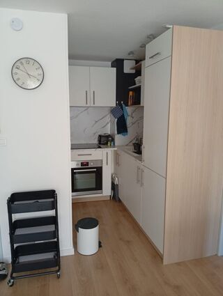  Appartement à louer 3 pièces 43 m²