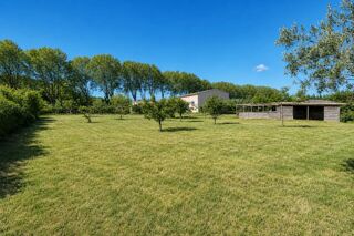  Propriété/château à vendre 5 pièces 154 m²