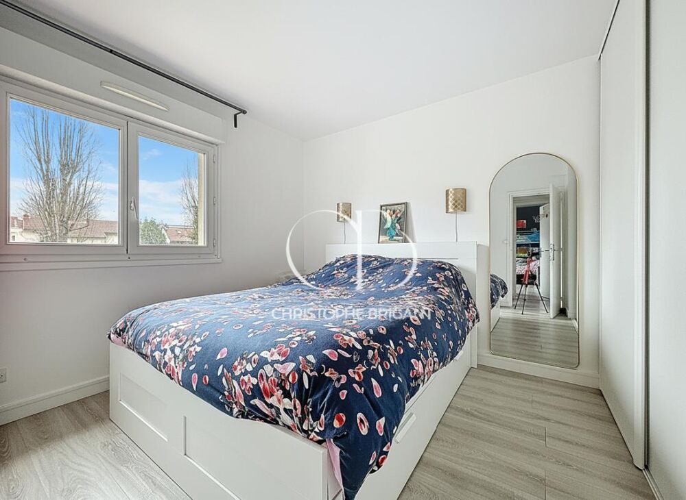 Vente Appartement Appartement Villejuif  centre ville  3 pièces Villejuif