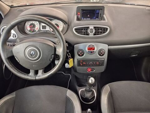 Clio III 1.6 128 GT 5P 2010 occasion 06640 Saint-Jeannet