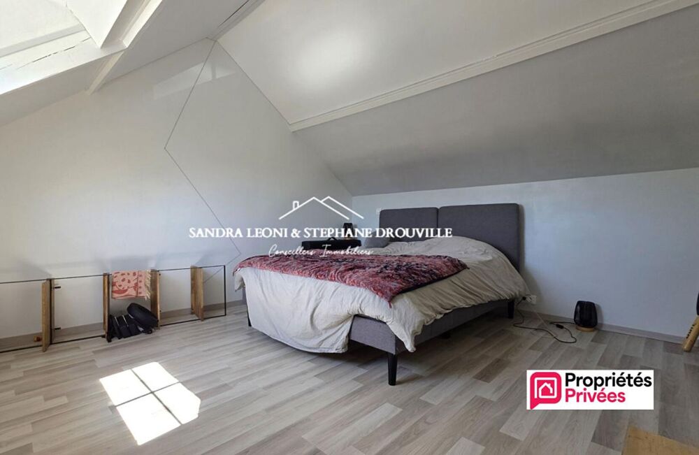 PROCHE EPERNON MAINTENON CHARMANTE MAISON RENOVEE de 110 m², 3 chambres