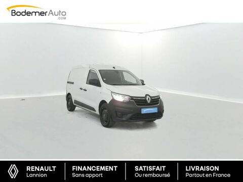 Express (30) VAN BLUE DCI 75 ESSENTIEL 2021 occasion 22200 Guingamp