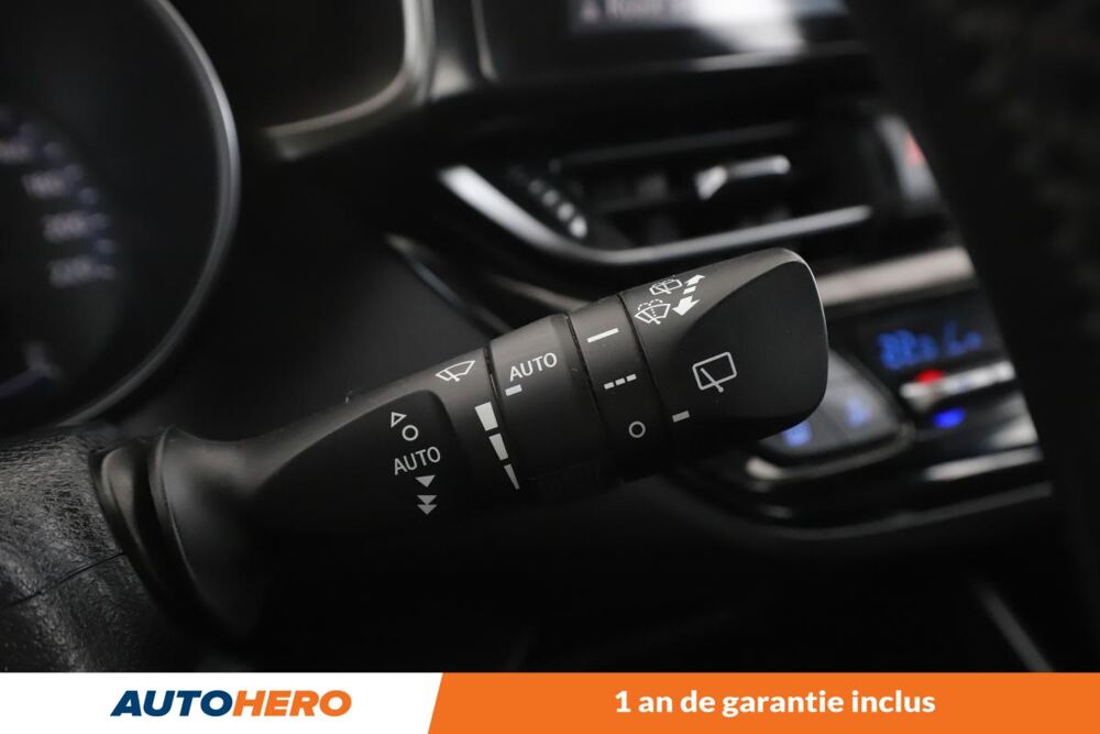 C-HR 1.2 T Dynamic CVT AWD 116 ch 2016 occasion 92130 Issy-les-Moulineaux