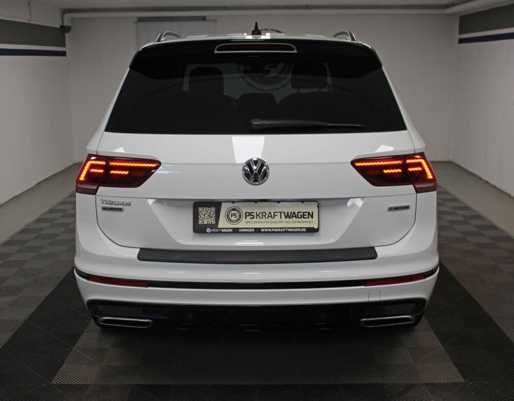 Tiguan Allspace 2.0 TDI DSG 4Motion R-Line – Attelage Vollausstattung 2021 occasion 33000 Bordeaux
