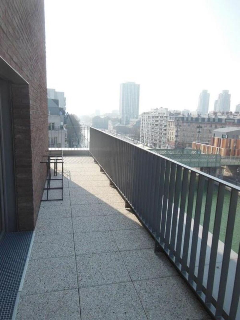 Vente Appartement 4 PIÈCES de 86m² + LOGGIA + PKG(s) Aix en provence