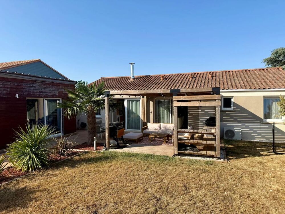 Vente Maison Maison de 5 pièces de 134 m² à Corcoué-sur-Logne Corcoue sur logne