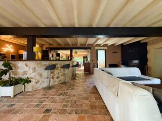  Maison � vendre 11 pi�ces 260 m�