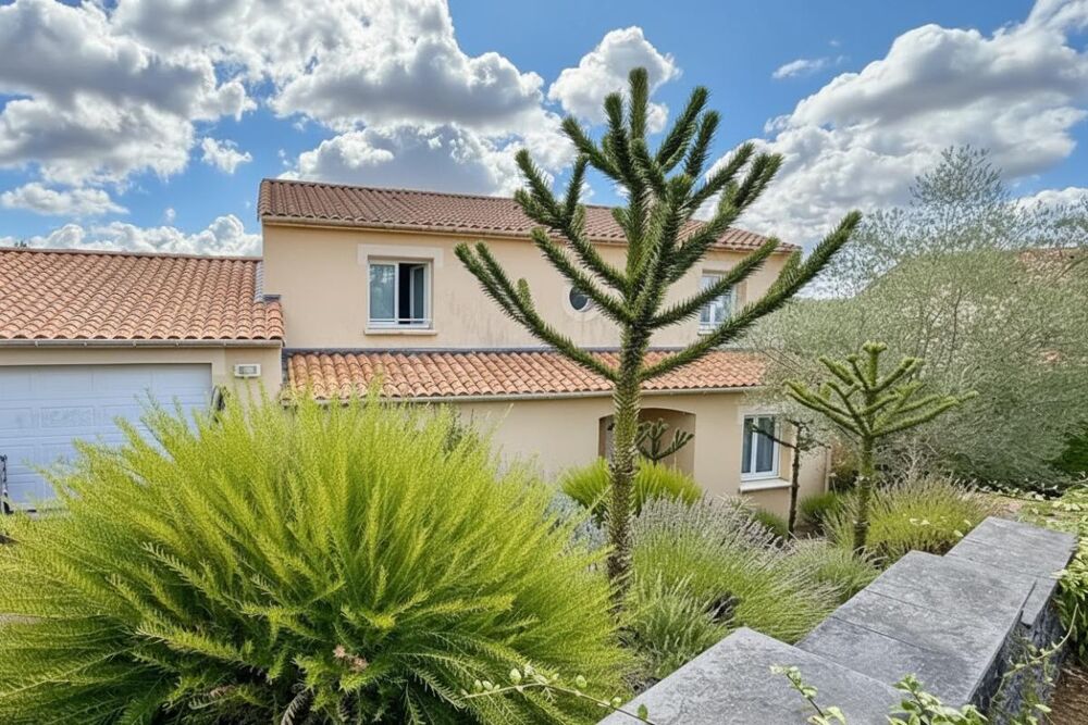 Maison Oudon 7 pièce(s) 155.57 m2