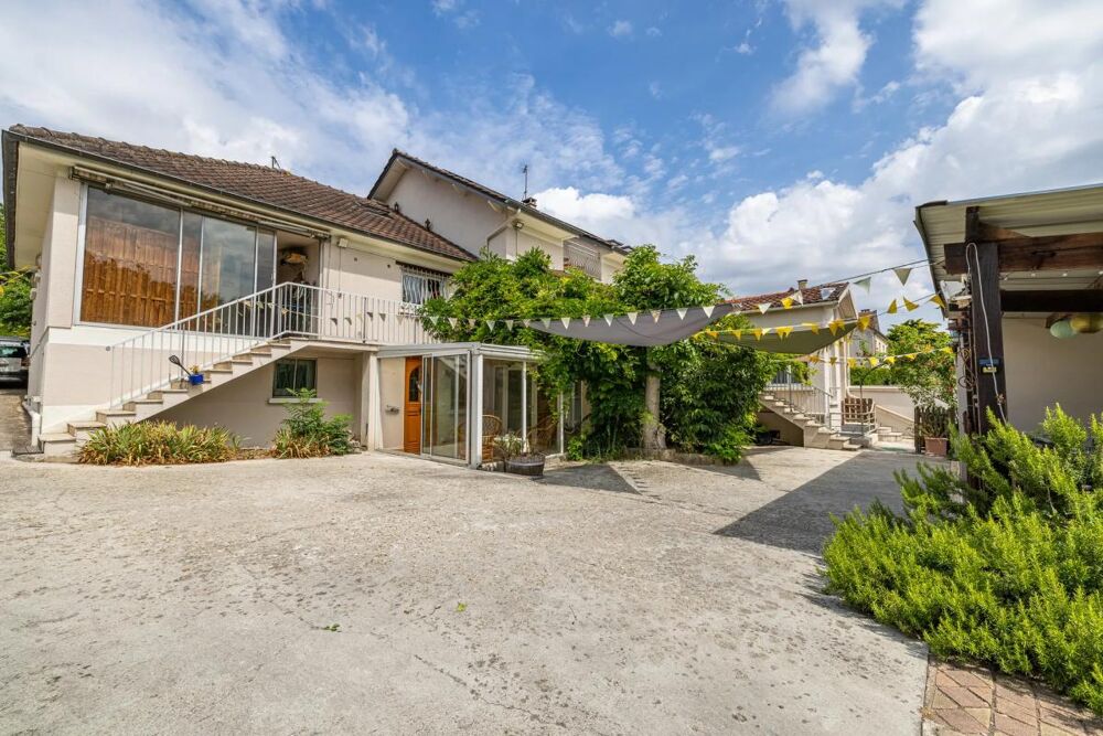 Maison de 13 pièces de 325 m² à Athis-Mons
