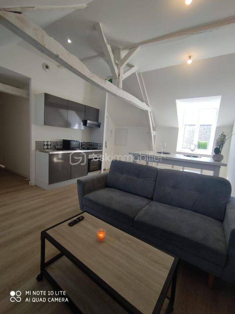 RARE À PACÉ  APPARTEMENT LUMINEUX AU DERNIER ÉTAGE