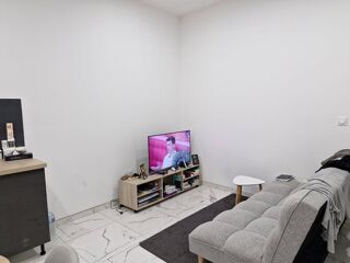  Immeuble à vendre 13 pièces 275 m²