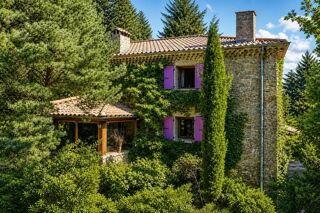  Propriété/château à vendre 15 + pièces 290 m²