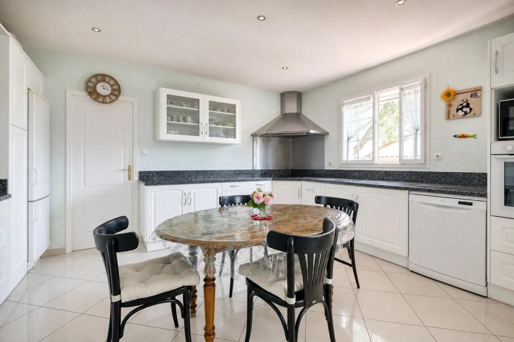 Vente Maison Maison de 5 pièces de 144 m² à Ségreville Segreville
