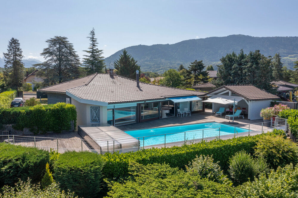 MAISON CONTEMPORAINE AVEC VUE IMPRENABLE SUR LE LAC LEMAN- TERRAIN 2000m2